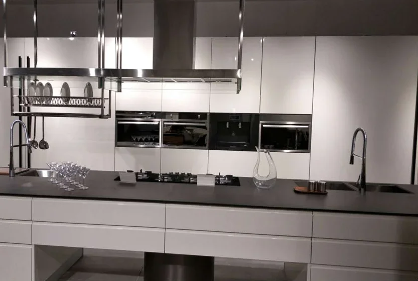 เครื่องดูดควันแบบเกาะยอดนิยมปี - Commercial Kitchen Outlets บทวิจารณ์และราคา